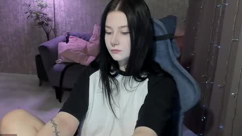 Aline Greeeen online show from October 2025 04:42:01 AM