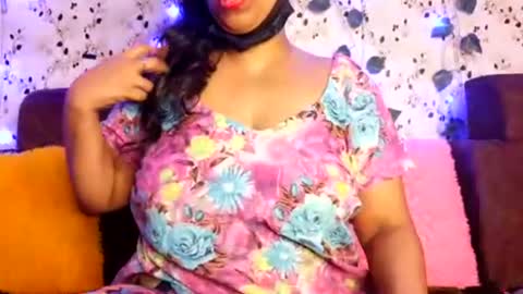 Snapshot of alinna400 chatting on May 2026 01:57:16 AM Alinna400 online show from May 2026 01:57:16 AM