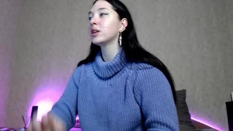 alisaadoll online show from October 2025 12:05:02 PM