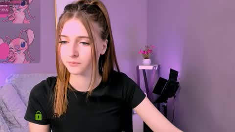 Alisa online show from November 2025 10:21:01 AM