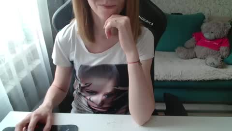 AlisaRogsx online show from May 2026 04:36:02 PM