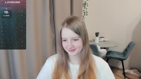 Alya online show from November 2025 12:22:01 AM