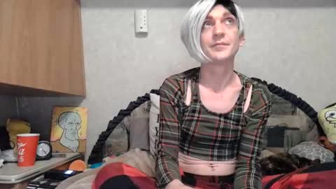 Alisha online show from November 2025 09:15:01 AM