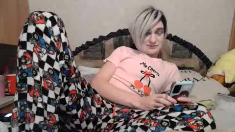 Snapshot of alishaluv chatting on February 2026 04:19:01 AM Alisha online show from February 2026 04:19:01 AM