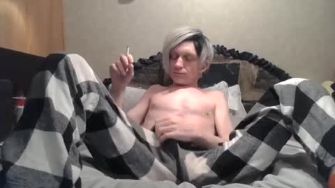 Alisha online show from April 2026 12:01:01 PM