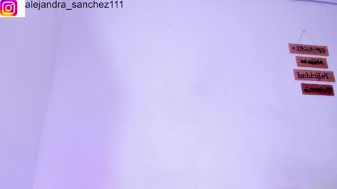 Alisia online show from October 2025 04:52:01 AM