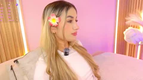 Snapshot of alison_collins_ chatting on February 2026 07:03:02 PM Alison online show from February 2026 07:03:02 PM