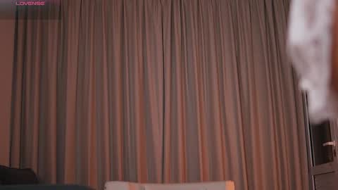 Alison  online show from February 2026 12:04:02 AM