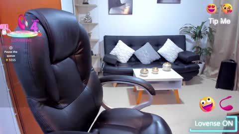 Alisson online show from January 2026 12:10:01 PM