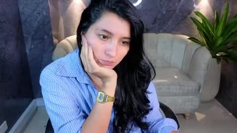 alisson_tx_ online show from April 2026 08:20:02 AM