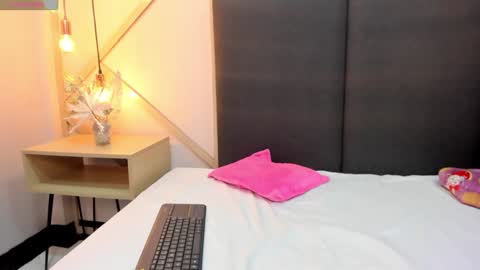 alissonmartin online show from January 2025 03:02:01 PM