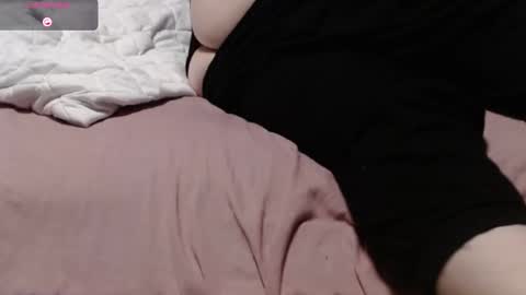 Snapshot of alissonnat chatting on January 2026 07:11:01 PM Alissonnat online show from January 2026 07:11:01 PM