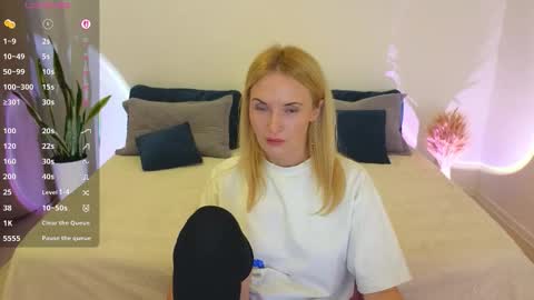 alisssarose online show from December 2025 09:24:02 PM