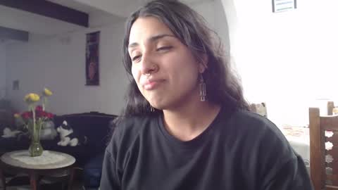 Alix online show from February 2025 02:19:02 AM