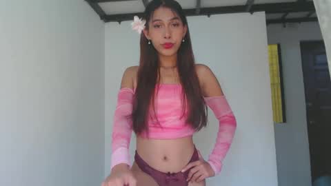 Snapshot of aljenloversweet chatting on January 2025 06:07:01 AM aljenloversweet online show from January 2025 06:07:01 AM