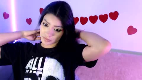 Lola online show from January 2025 09:47:02 PM