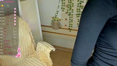 Snapshot of allana_dream chatting on September 2025 07:12:02 AM Allana online show from September 2025 07:12:02 AM
