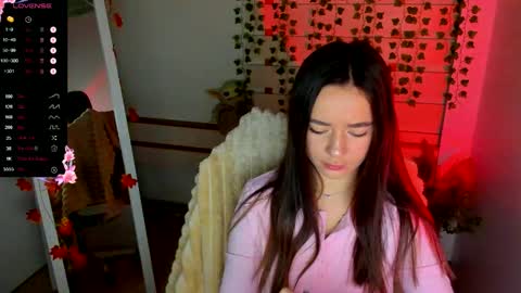 Snapshot of allana_dream chatting on October 2025 06:45:02 AM Allana online show from October 2025 06:45:02 AM