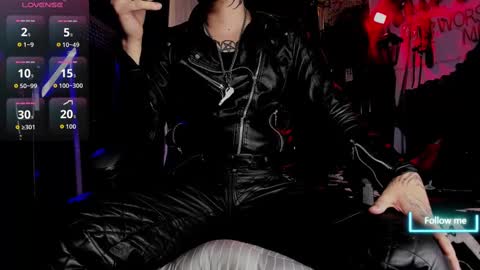   online show from October 2025 02:46:02 PM