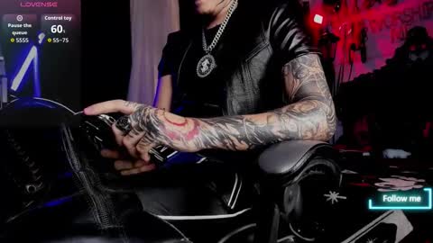   online show from October 2025 07:36:02 PM