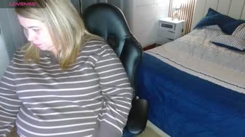 Snapshot of allegra_ferragamo chatting on March 2026 02:18:01 AM Ale online show from March 2026 02:18:01 AM