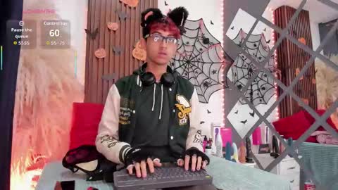 Snapshot of allen_starck chatting on October 2025 02:34:02 AM Allen online show from October 2025 02:34:02 AM