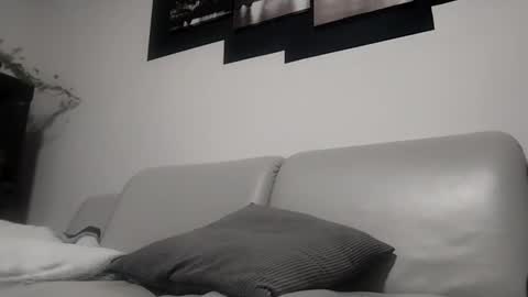 alles594462 online show from March 2025 04:27:02 AM