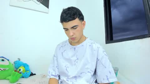 Allex online show from December 2024 10:52:02 PM