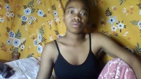 Snapshot of alliciax632770q chatting on January 2026 11:19:02 PM alliciax632770q online show from January 2026 11:19:02 PM