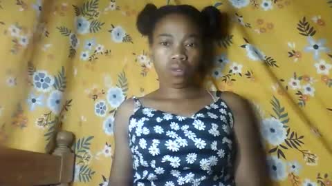 Snapshot of alliciax632770q chatting on February 2026 01:13:02 AM alliciax632770q online show from February 2026 01:13:02 AM