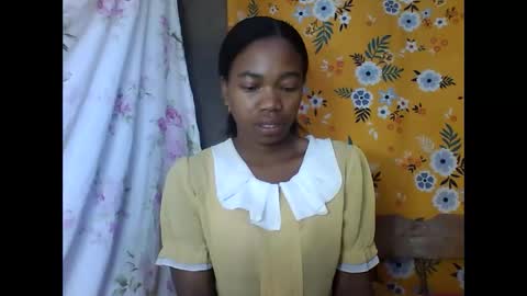 Snapshot of alliciax632770q chatting on March 2026 05:55:02 AM alliciax632770q online show from March 2026 05:55:02 AM