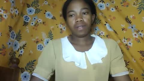 Snapshot of alliciax632770q chatting on April 2026 12:49:02 AM alliciax632770q online show from April 2026 12:49:02 AM