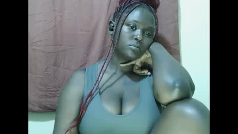 Snapshot of allie_quin chatting on October 2025 01:50:02 AM Allie online show from October 2025 01:50:02 AM