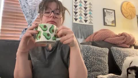 Snapshot of allieberrybb chatting on January 2025 02:32:01 PM  bb  online show from January 2025 02:32:01 PM