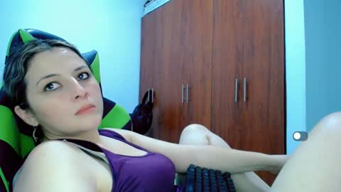 Snapshot of allison_baby_2416 chatting on December 2024 04:20:02 AM Alisson online show from December 2024 04:20:02 AM