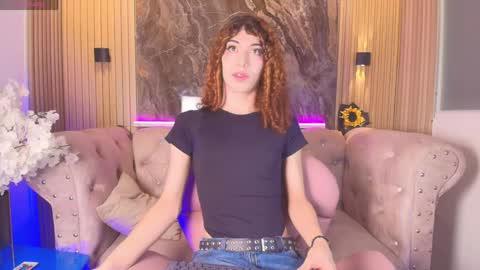 Snapshot of allison_parker1_ chatting on April 2026 12:09:02 PM allison_parker1_ online show from April 2026 12:09:02 PM