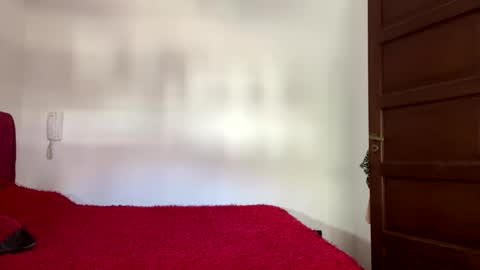 allisonlove2 online show from April 2026 02:34:02 PM