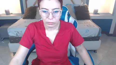 Snapshot of allisonlove_88 chatting on February 2025 03:22:01 AM ALLISON online show from February 2025 03:22:01 AM