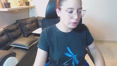 Snapshot of allisonlove_88 chatting on March 2025 10:16:02 AM ALLISON online show from March 2025 10:16:02 AM