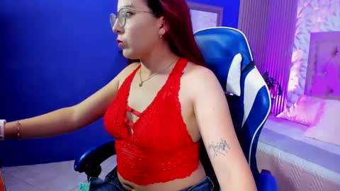 Snapshot of allisonlove_88 chatting on November 2025 05:08:02 AM ALLISON online show from November 2025 05:08:02 AM