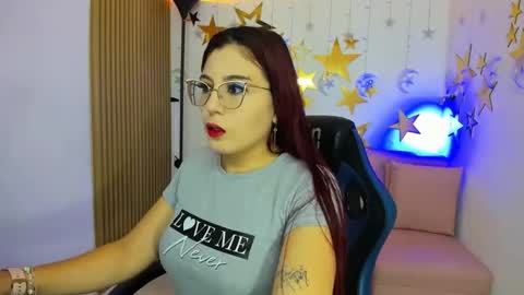 Snapshot of allisonlove_88 chatting on December 2025 03:45:02 AM ALLISON online show from December 2025 03:45:02 AM