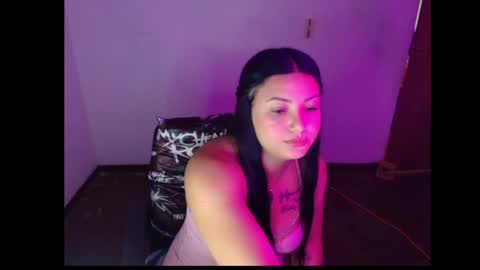 Alisson online show from May 2026 04:07:02 AM