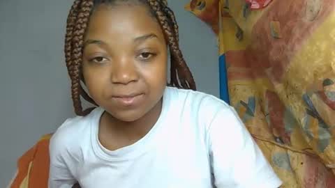 allizida01 online show from December 2025 10:09:01 AM