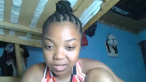 allizida01 online show from February 2026 07:18:01 AM