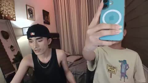 kim and josh online show from December 2025 07:07:02 PM