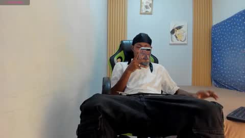Snapshot of alluringangel01 chatting on October 2025 02:18:01 AM alluringangel01 online show from October 2025 02:18:01 AM