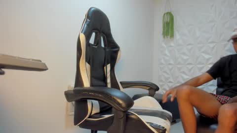 alluringangel01 online show from January 2026 11:41:02 PM