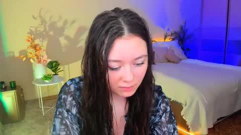 alluringeyess online show from November 2025 09:23:01 AM