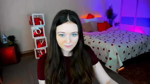 alluringeyess online show from February 2026 04:46:01 PM