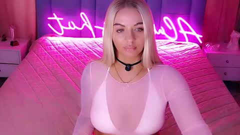 AlwaysHot online show from March 2026 02:06:01 AM